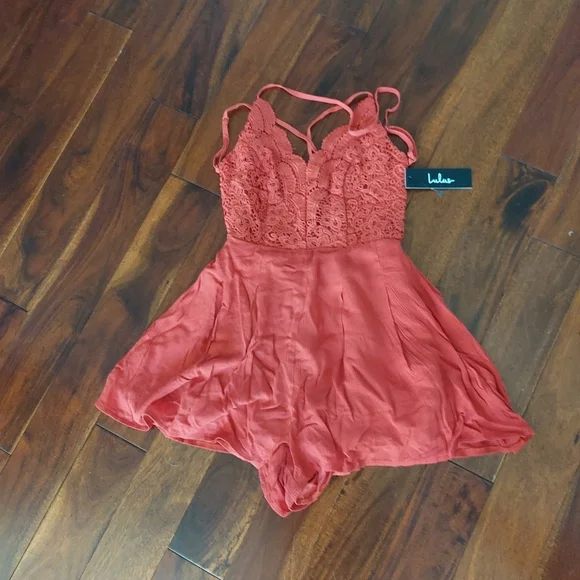 Lulus xs romper - Picture 1 of 2